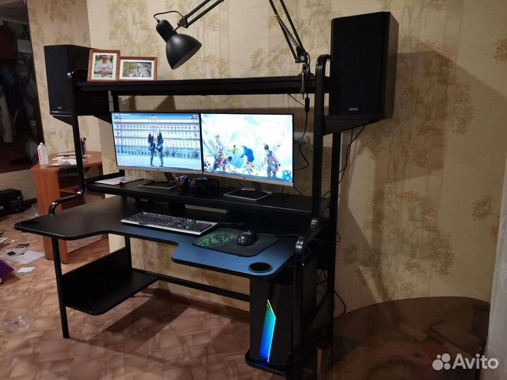 Рабочее место, игровой компьютер