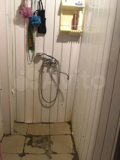 Комната 12 м² в 5-к., 3/5 эт.