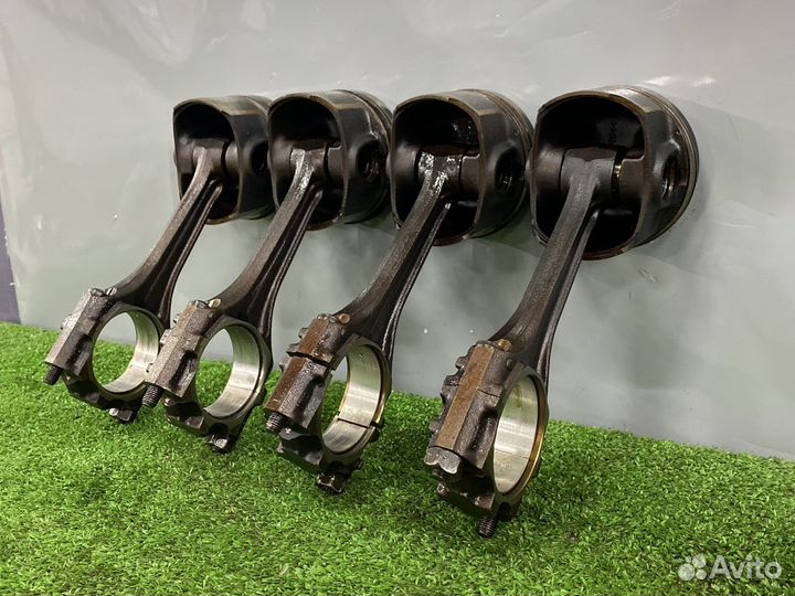 Поршень с шатуном AEB 1.8 t audi a4 b5