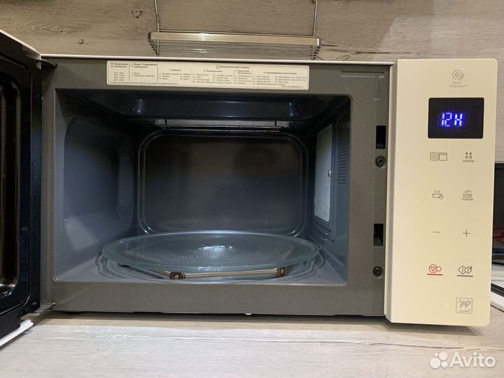 Микроволновка LG Рабочая Б/У