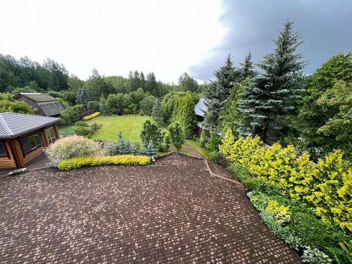 Дом 165,5 м² на участке 17,5 сот.