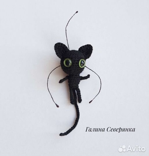 Вязаная игрушка Плагг