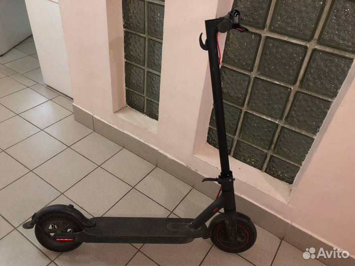 Электросамокат Xiaomi m365pro