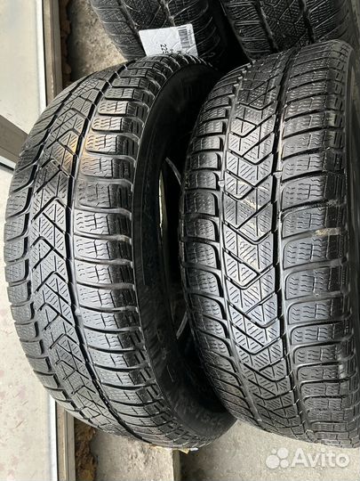 Pirelli Winter Sottozero 3 225/60 R18 100H