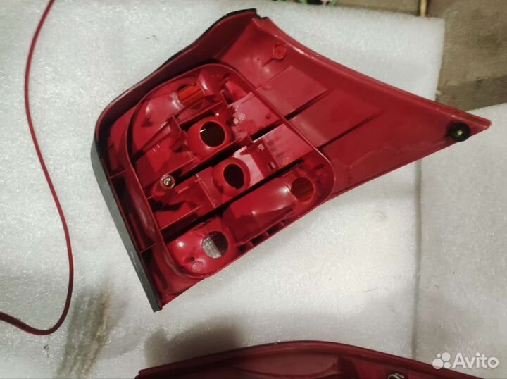 Задние фонари на volkswagen golf 4