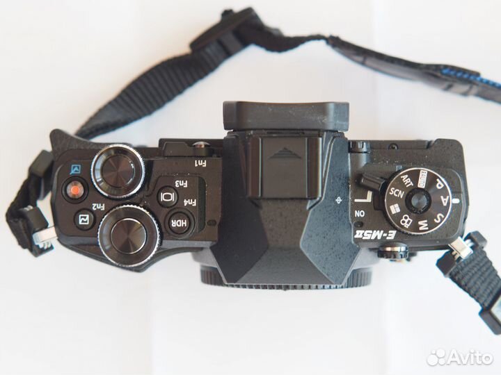 Olympus OM-D E-M5 mark II (как новый)