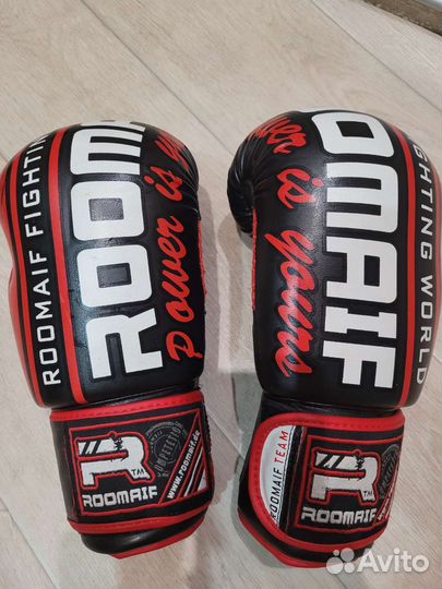 Боксерские перчатки 10 oz