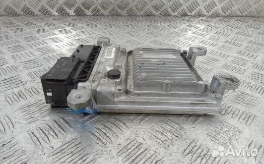 Блок управления двс mercedes benz C-class W204 (HE