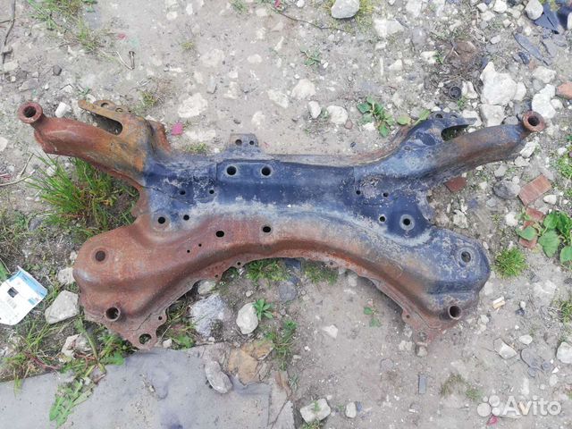 Подрамник передний Тойота Раф 4 40