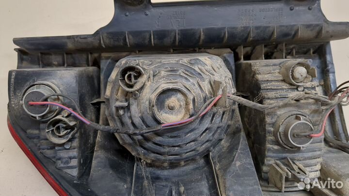 Фонарь (задний) Mitsubishi Pajero / Montero, 2005