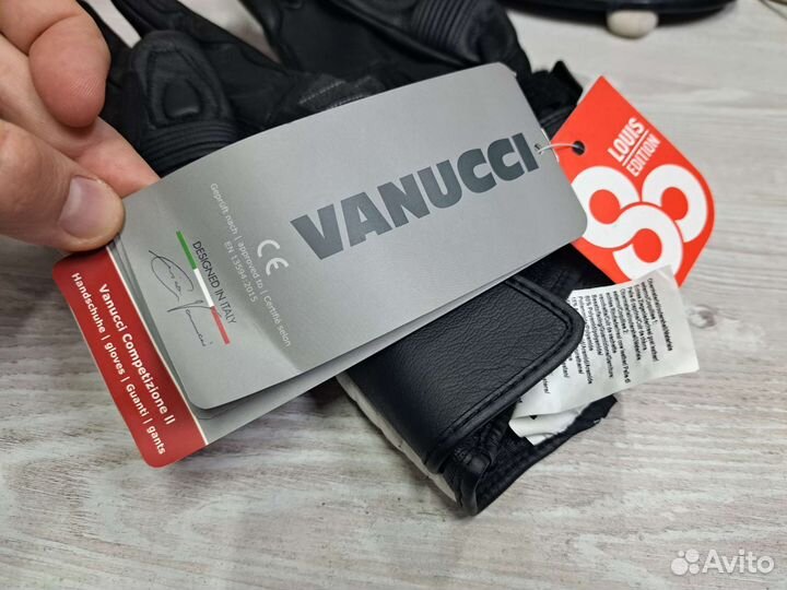 Перчатки Vanucci Competizione II черно-красный М