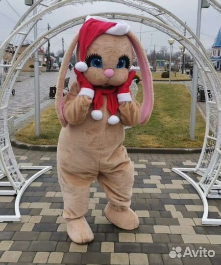 Плюшевый мишка Топтыжка, зайка Карамелька и Малыш