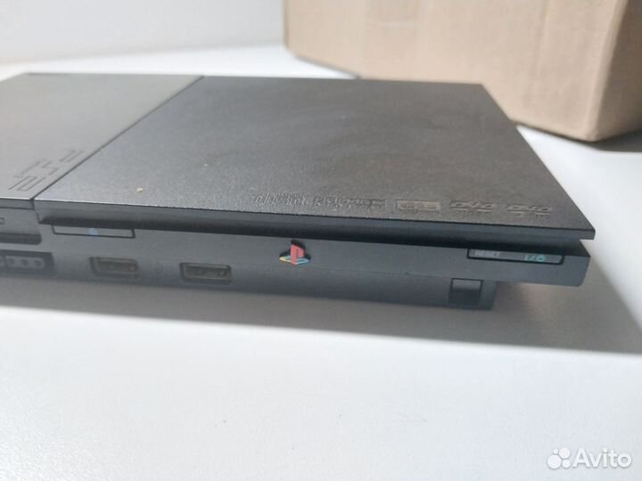 Sony PS2, 2 джойстика + игры. Торг уместен