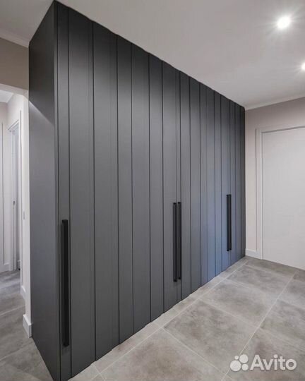 Шкаф распашной