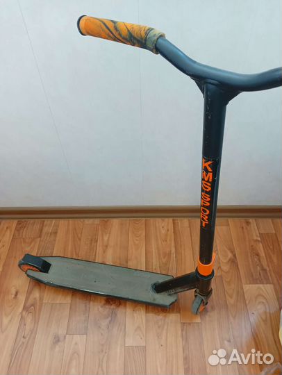 Самокат трюковой