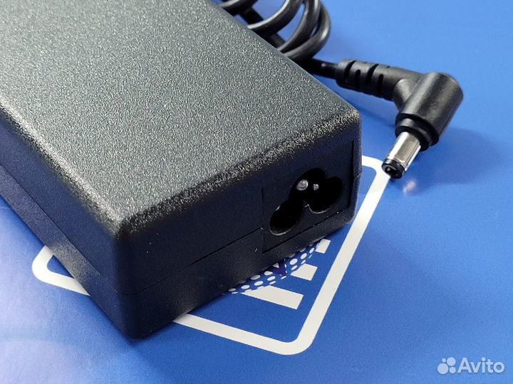 Зарядное устройство для Toshiba Satellite 1100