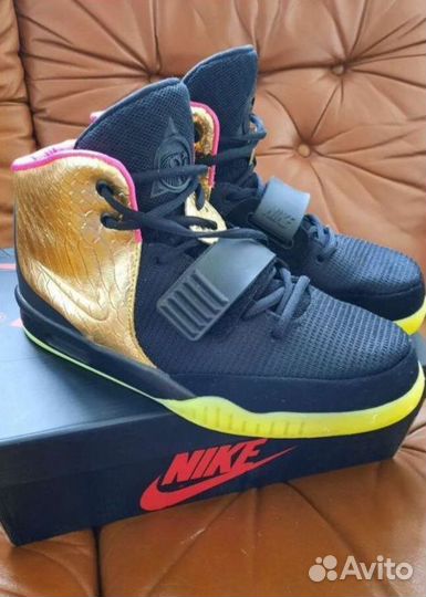 Nike Air Yeezy imperial Black gold