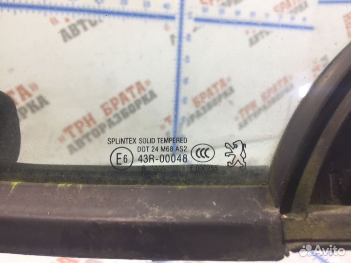 Пежо 307 Форточка передних дверей