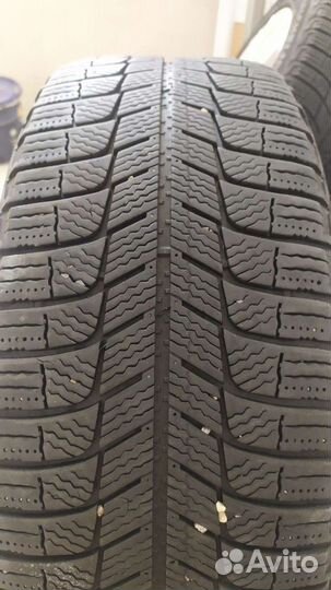 Michelin X-Ice 3 205/55 R16