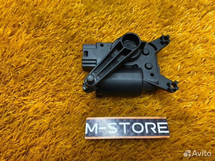 Привод заслонки отопителя Volkswagen Touareg 7L