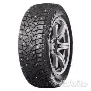 Bridgestone Blizzak Spike-02 SUV 215/60 R17