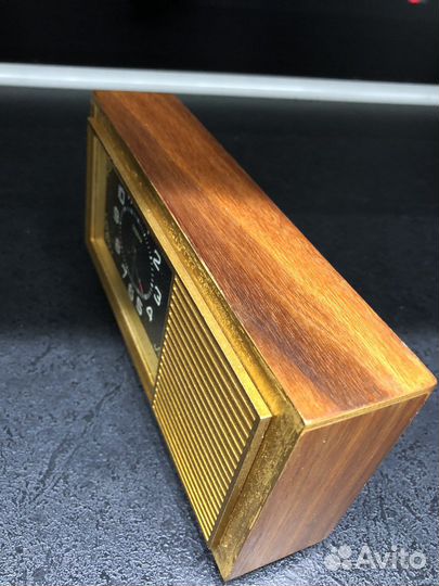 Настольные часы Севани с мелодией, целая гребенка