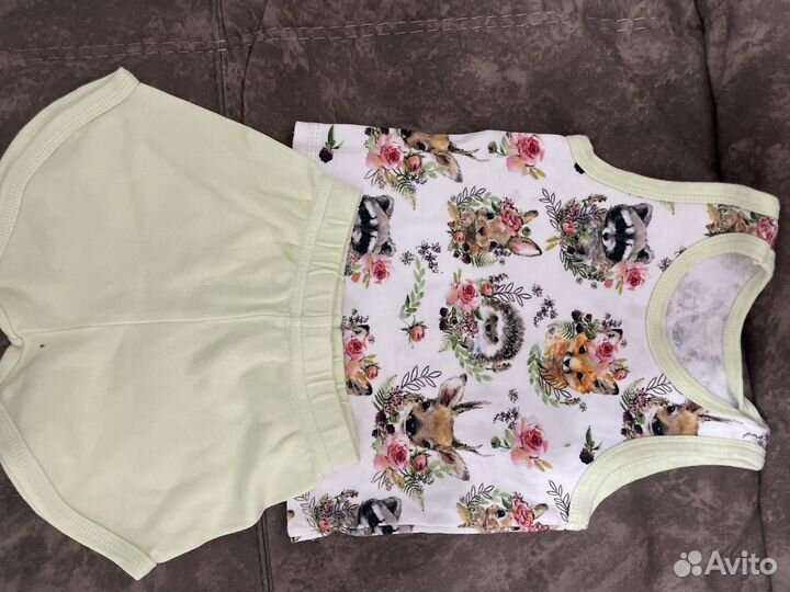 Костюм с шортами