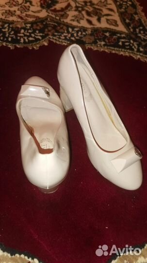 Обувь женская