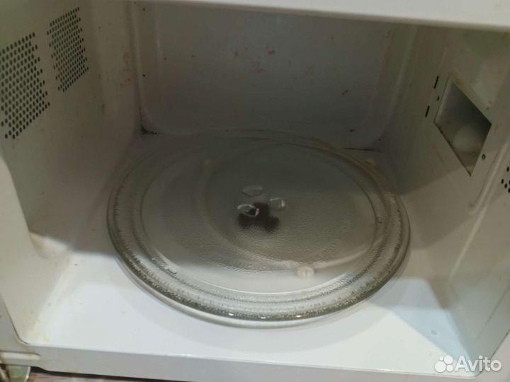 Продам микроволновку бу
