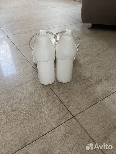 Туфли женские 38 размер