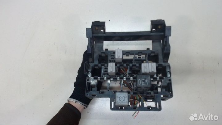 Блок предохранителей Volkswagen Sharan, 2003