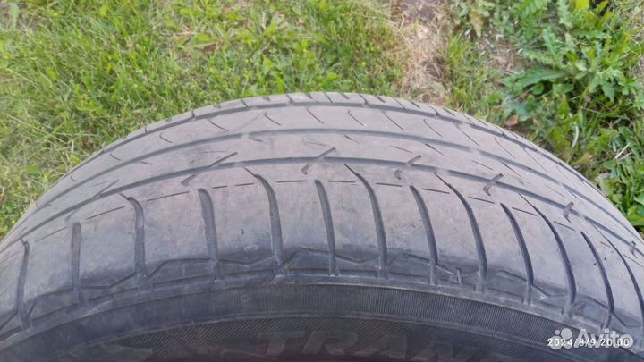 Toyo Tranpath MPZ 215/60 R17 96H