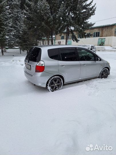 Honda Fit 1.3 CVT, 2006, 176 000 км