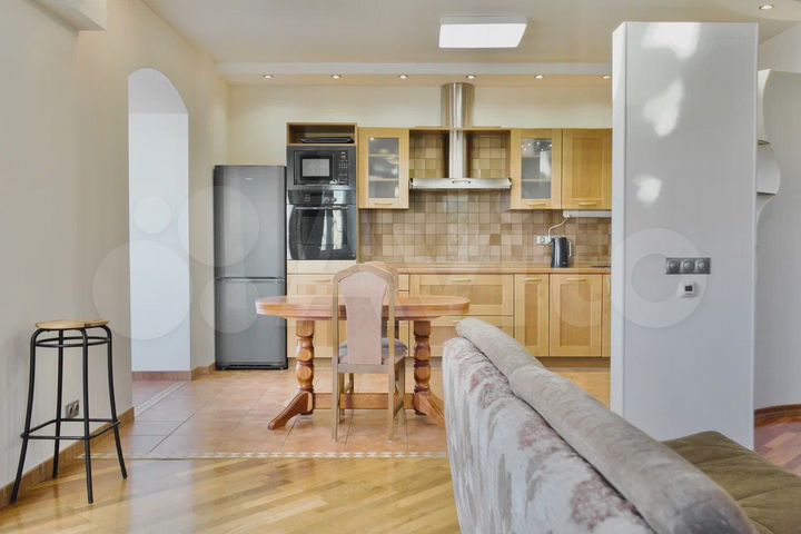 3-к. квартира, 94,6 м², 7/10 эт.