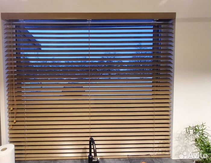 Жалюзи деревянные