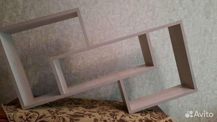 Полка настенная навесная