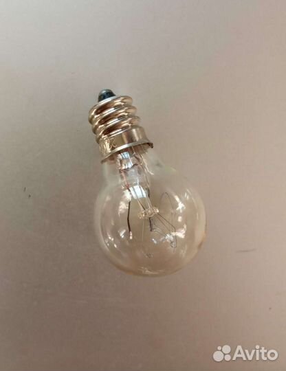 Новая лампа накаливания C7- E12 220v 7 ватт