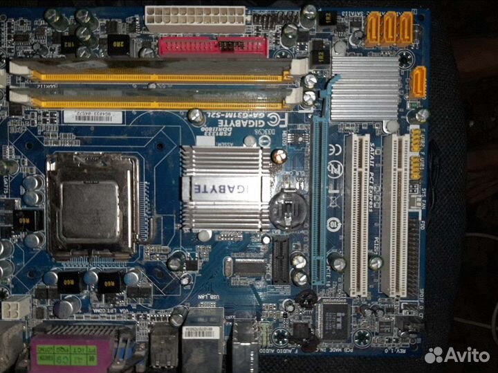 Gigabit GE-G31M-S2L+ Celeron 430+2xDDR2 512 Гб