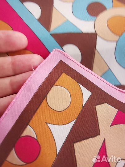 Очень стильный винтаж платок италия