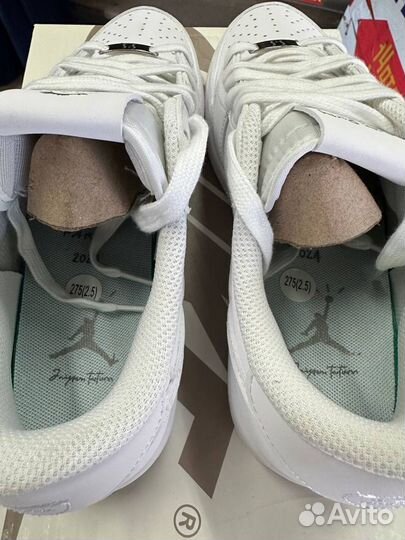 Nike Air Jordan 1 Low x Travis Scott White Party