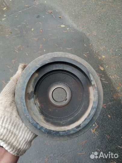 Шкиф коленвала Nissan