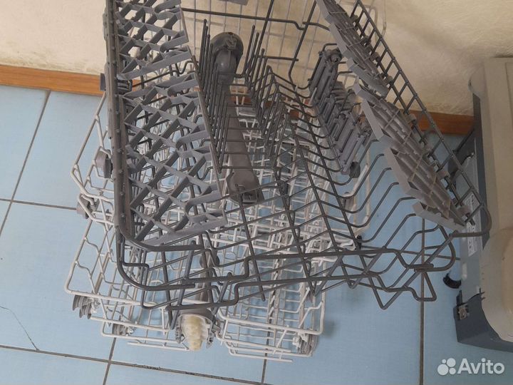 Корзины для посудомоечных машин, разные