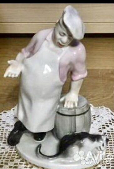 Фарфоровые статуэтки