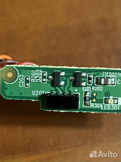 715g5230-r02-000-004s от Philips 40pfl3208t/60