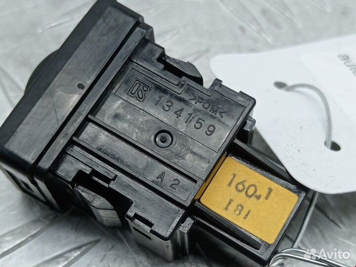 Кнопка корректора фар Toyota RAV4 3 (XA30) 2008