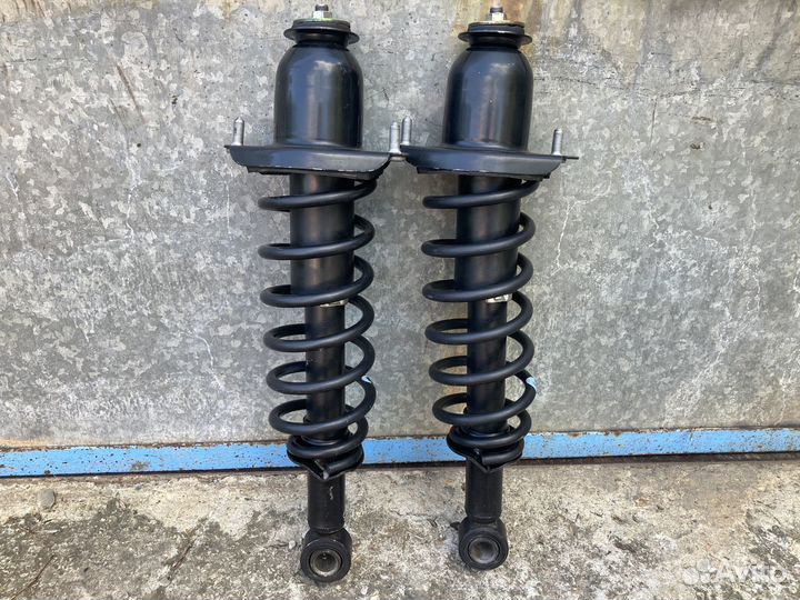 Продам амортизаторы Corolla 120-150 Европа