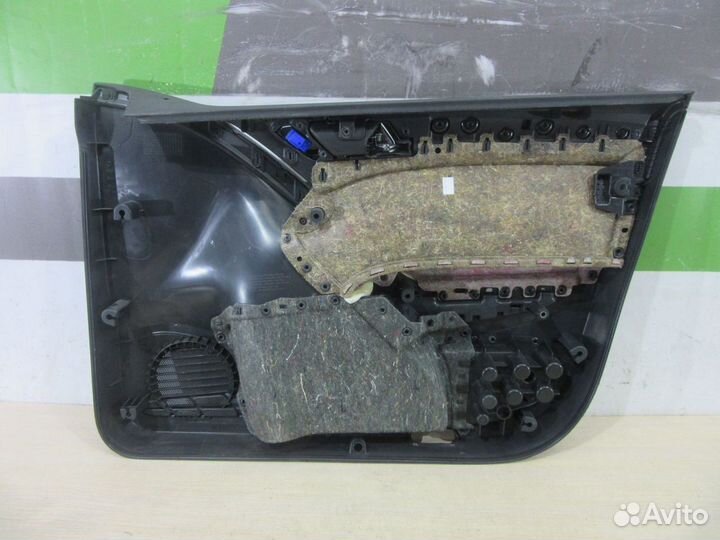 Обшивка двери передней левой VW Golf VI 2009-2013