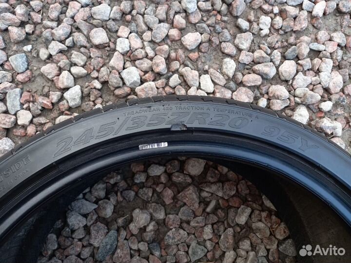 Pace Alventi 245/35 R20