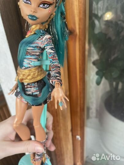 Аксессуары для монстер хай