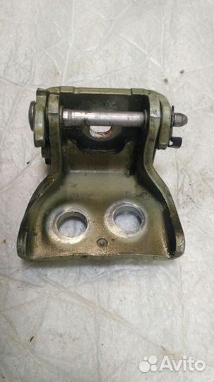 Петля двери передняя левая Citroen C4 2 1.6 VTI